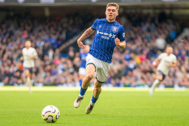 而是为球队 而是为球队