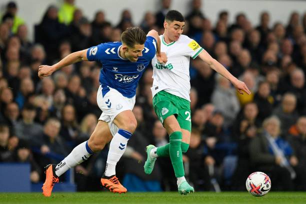 因交通問題 因交通問題